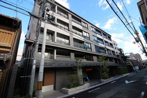 ｻﾞ･ﾊﾟｰｸﾊｳｽ三条油小路(205)