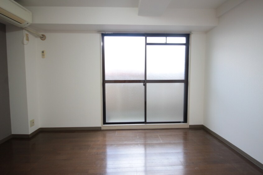 居室 ﾊｲﾂ茨木