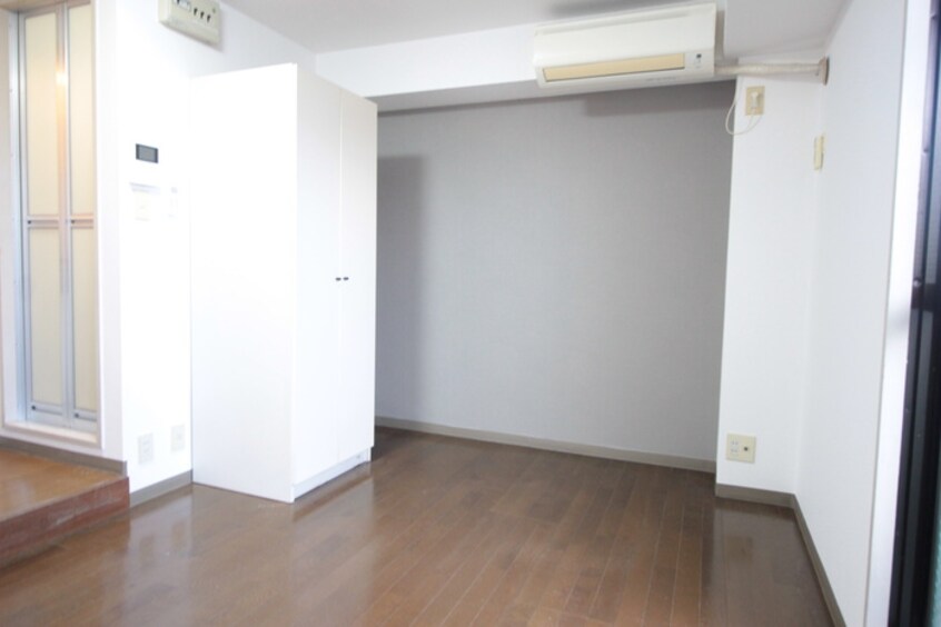 居室 ﾊｲﾂ茨木