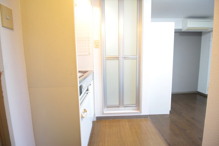 廊下 ﾊｲﾂ茨木