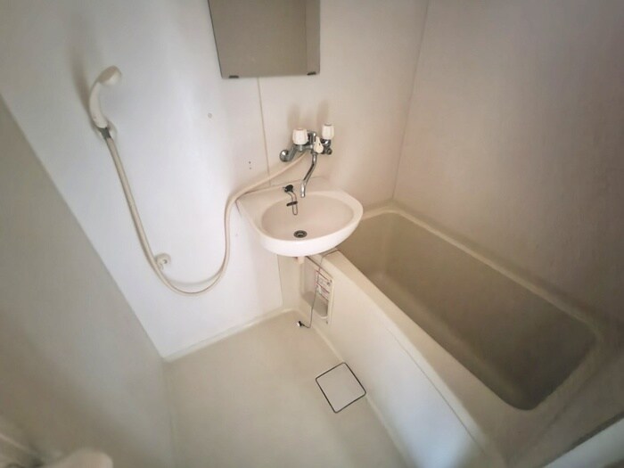 バス／シャワールーム等 ライトシュテルン