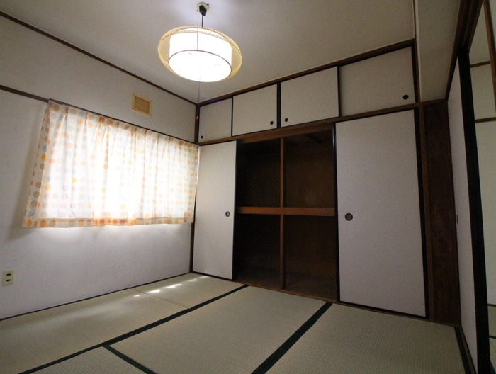 居室 岡山ハイツ