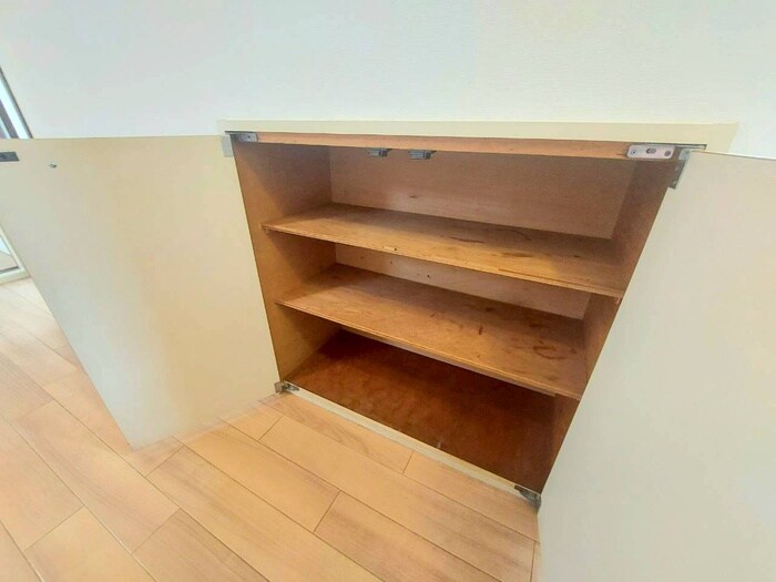 靴箱 三浦ハイツ