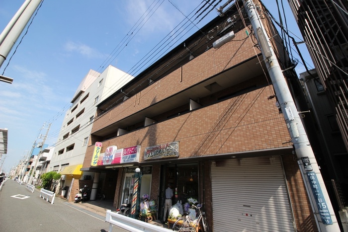 外観写真 ファ－スト　ステ－ジ