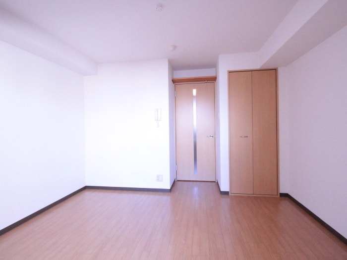 居室 Ｍ．ＰＬＡＺＡ布施駅前