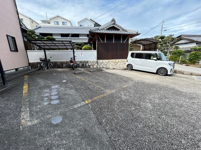 駐車場 こうえいハイツ