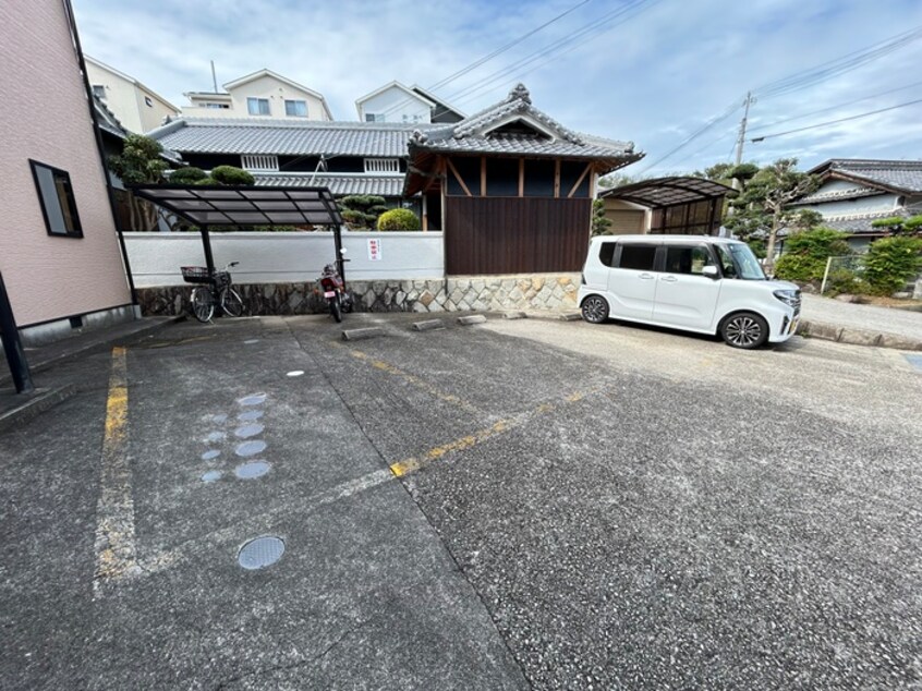 駐車場 こうえいハイツ
