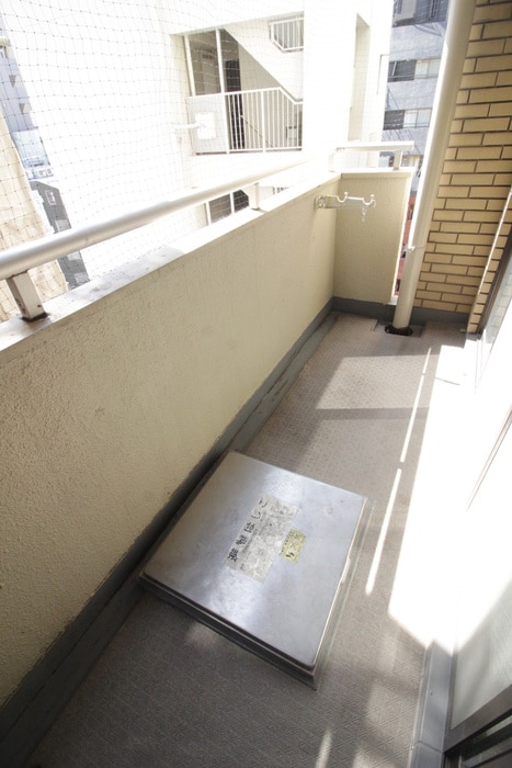 ベランダ・バルコニー ニューライフ大手前三番館(806)