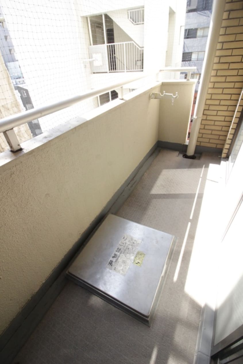 ベランダ・バルコニー ニューライフ大手前三番館(806)