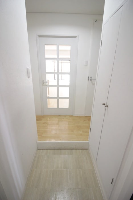 玄関 ニューライフ大手前三番館(806)