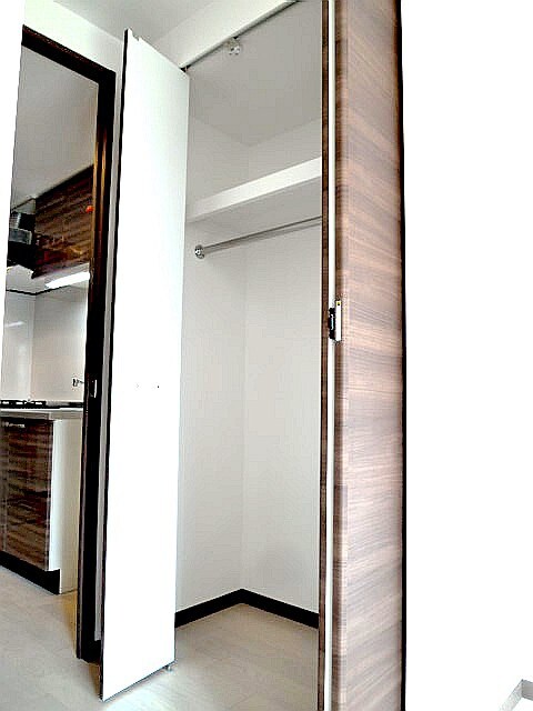 収納 レジュールアッシュ梅田北