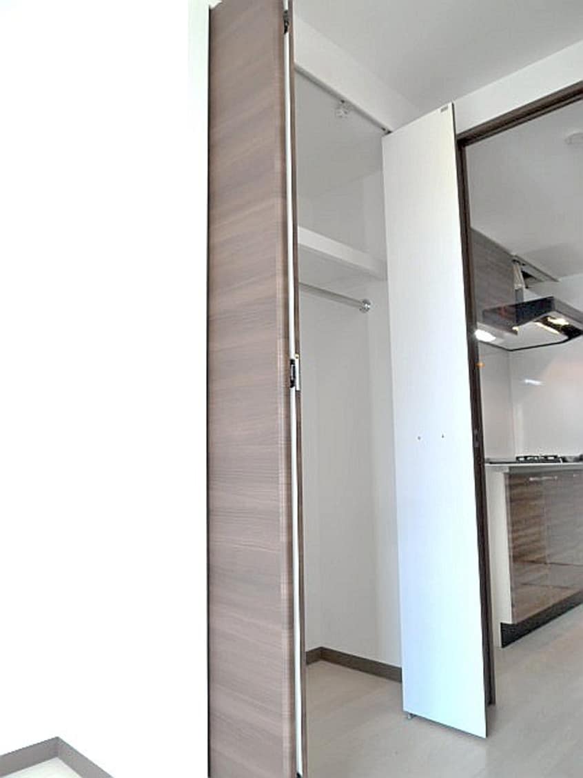 収納 レジュールアッシュ梅田北