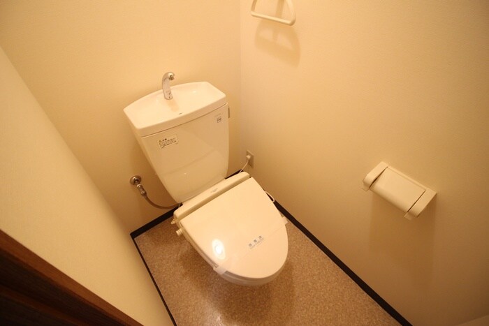 トイレ シャトレーヌ桂Ａ棟