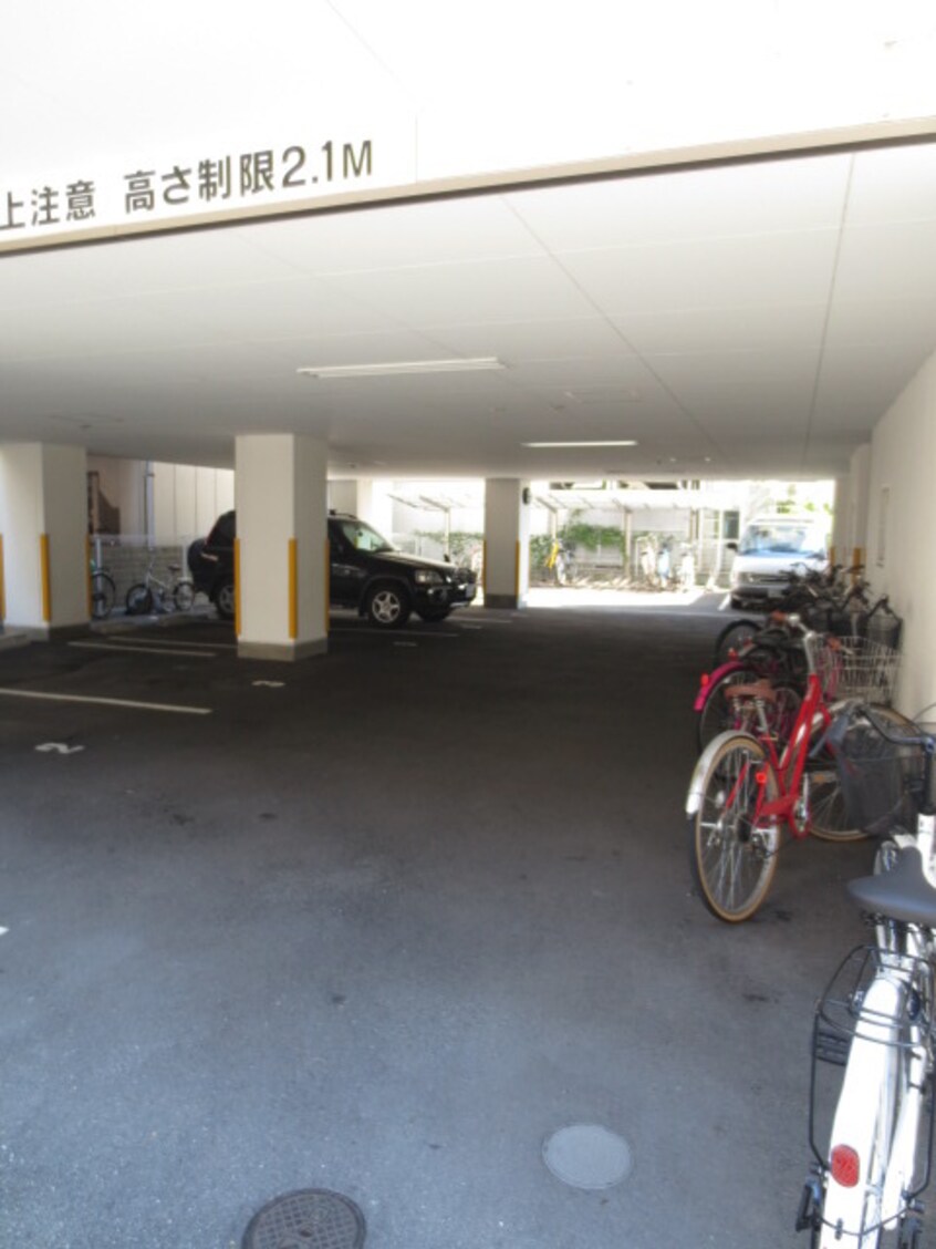 駐車場 グランエクラ岸里
