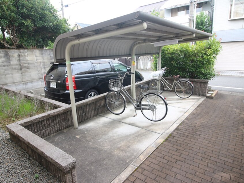 駐輪場 アムール松ヶ崎