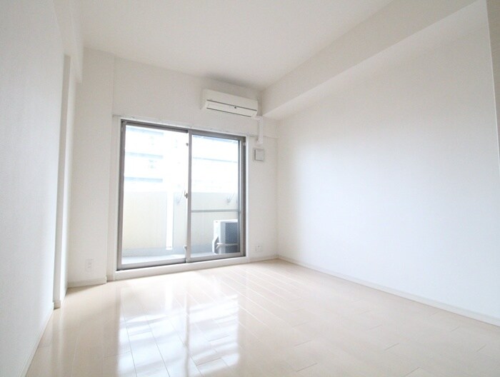 居室 ｱﾄﾞﾊﾞﾝｽ神戸ﾌﾟﾗｰｼﾞｭ(902)