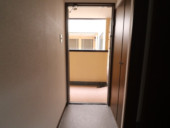 玄関 ラレジデンス尼崎