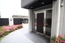 エントランス部分 コートビレッジⅡ