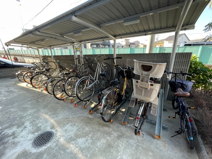 駐輪場 ﾌｧｰｽﾄﾌｨｵｰﾚ京都西京極(403)