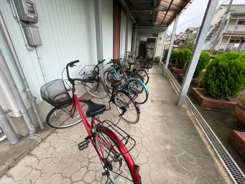 駐輪場 サンシティフジト