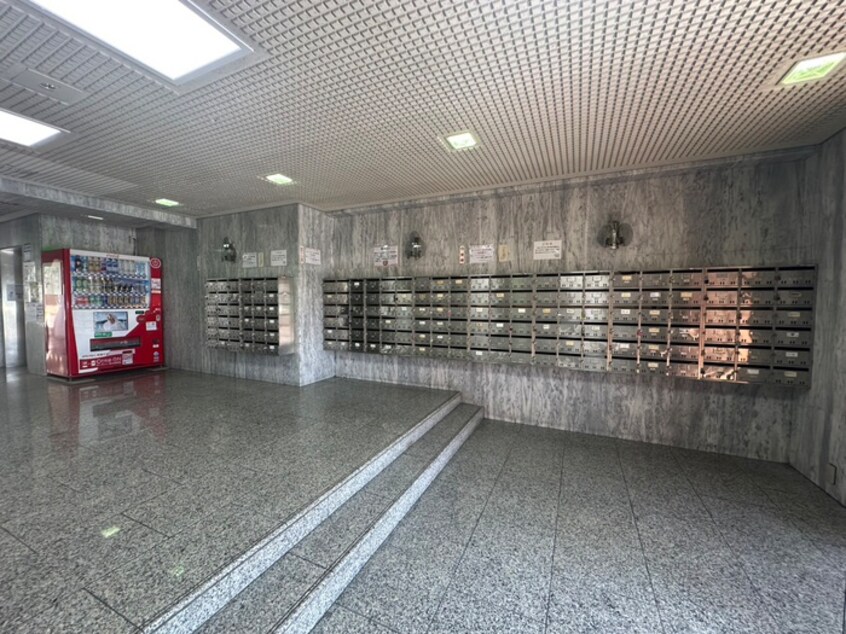 エントランス部分 正雀グランドハイツ北