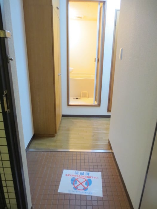 玄関 プレステ－ジフジ久米田壱番館