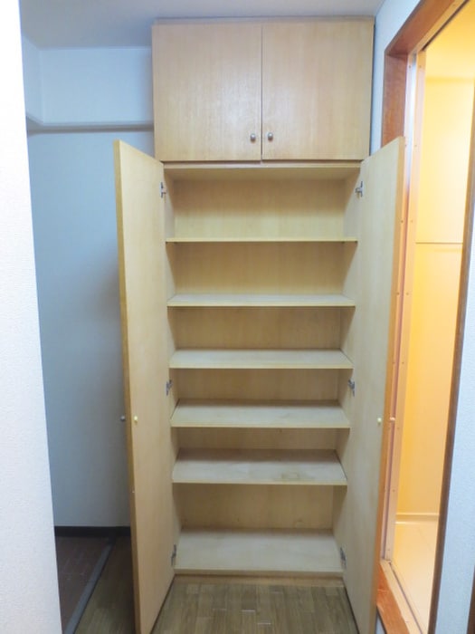 靴箱 プレステ－ジフジ久米田壱番館