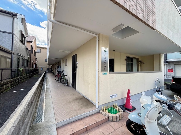 エントランス部分 サンヴェルデ西宮