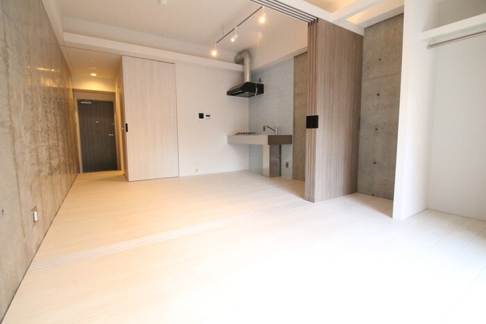 居室 アクアスイート南森町