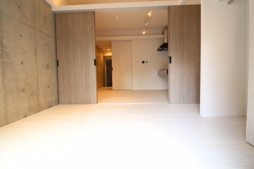 居室 アクアスイート南森町