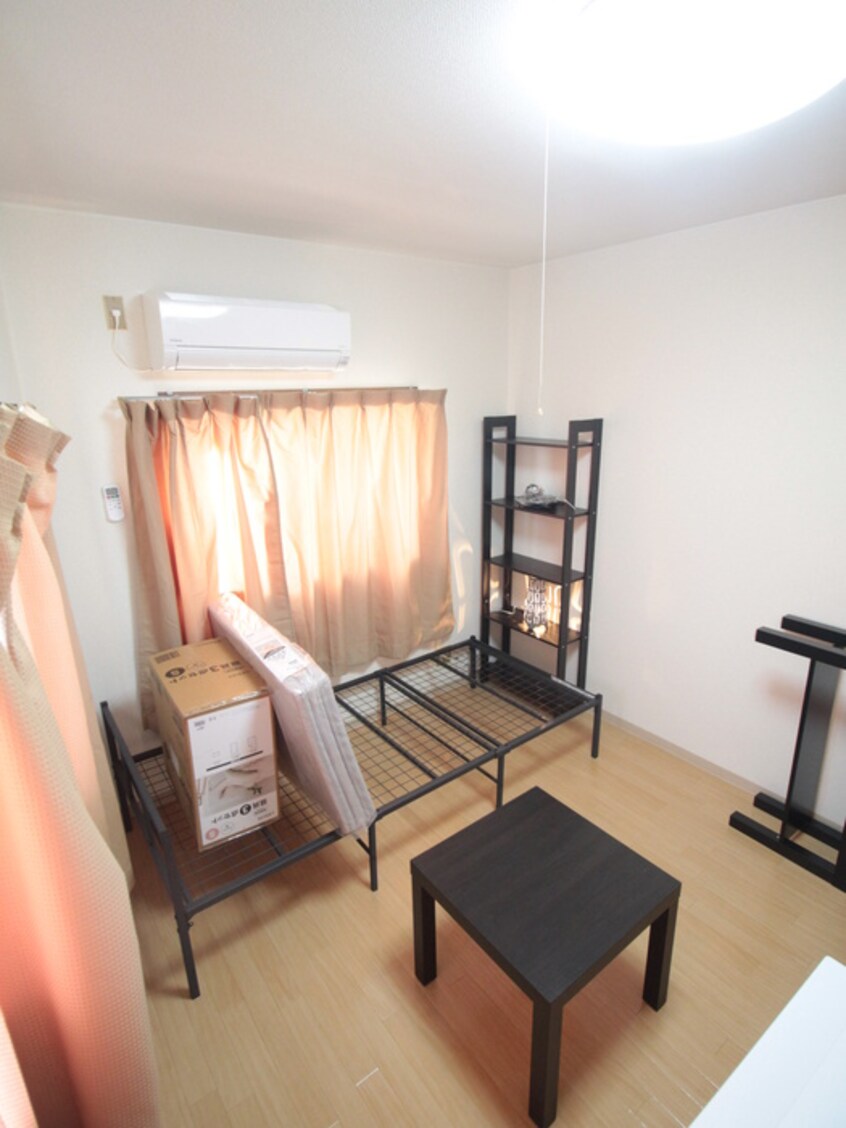 居室 ハイツ関西