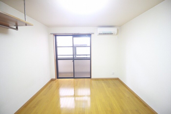 居室 フラッティ堀川高辻