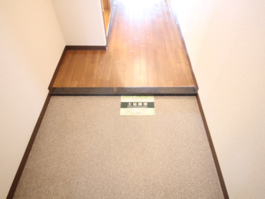 玄関 アルデ－ル（日生）