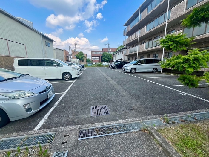 駐車場 シャルム箕面