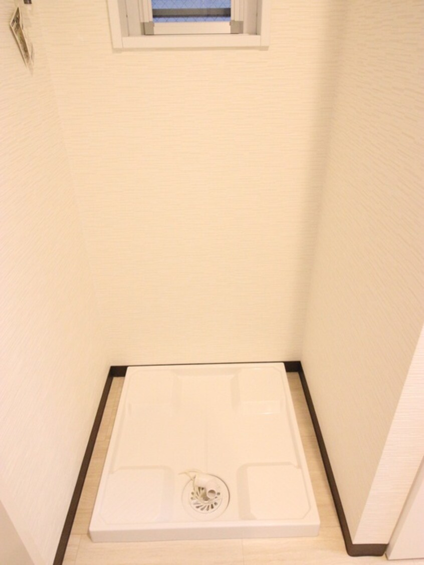 洗濯機置場 アマデウス北堀江