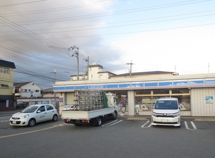 ローソン(コンビニ)まで500m ハイツ北田