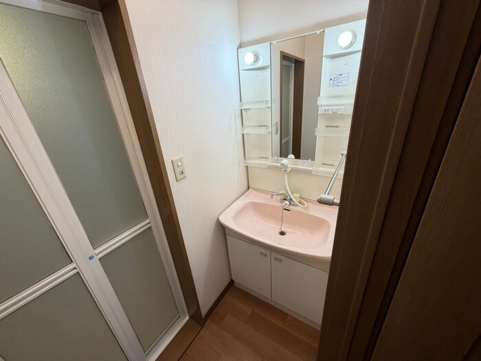 洗面 塚本通5丁目貸家