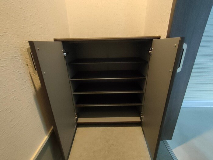 靴箱 La Luce OSAKA Ovest