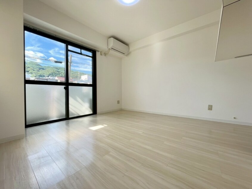 居室 ワコ－レフ－ス本山