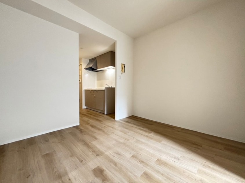 居室 インプルーブ三宮イースト