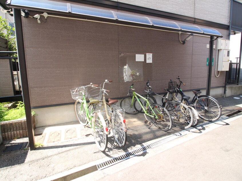 駐輪場 タカケンハイツ