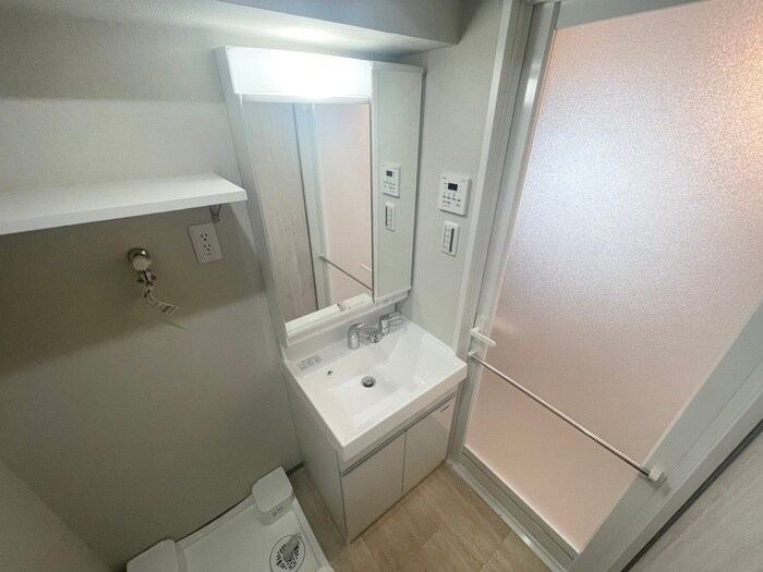 洗面 ＮＥＸＴ　ＳＴＡＧＥ　神戸元町