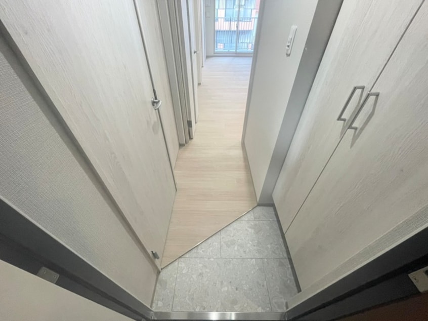 玄関 ＮＥＸＴ　ＳＴＡＧＥ　神戸元町