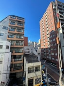室内からの展望 ＮＥＸＴ　ＳＴＡＧＥ　神戸元町