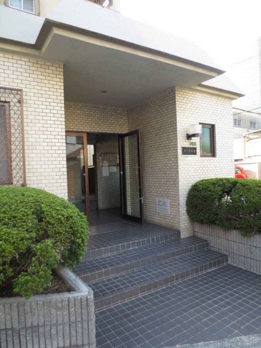 エントランス部分 カーサ木津