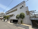 吉田マンションの外観