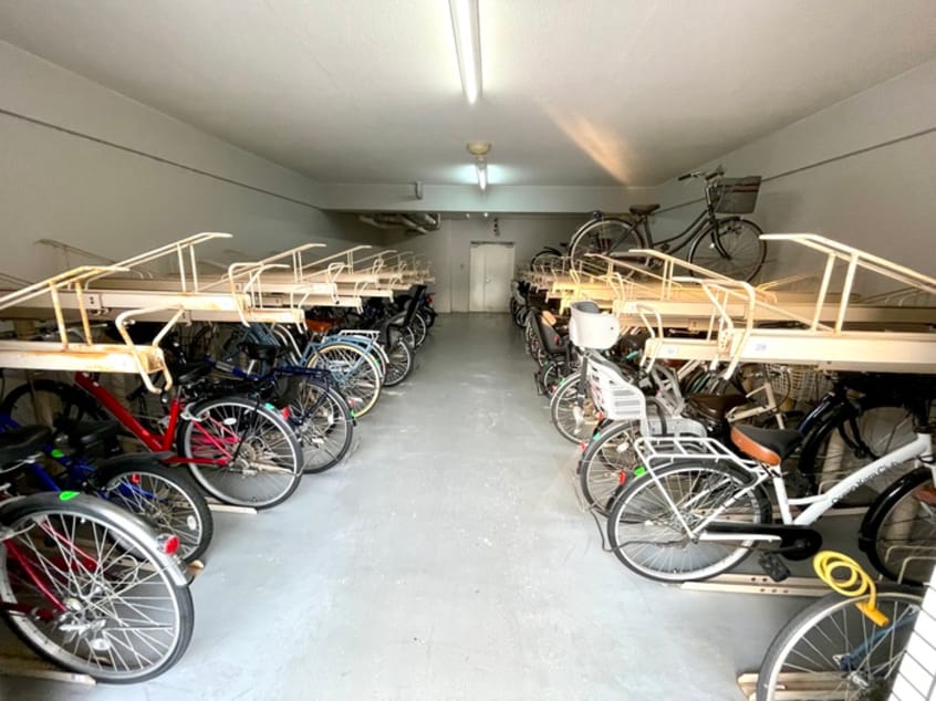 駐輪場 本山ｾﾝﾁｭﾘｰﾏﾝｼｮﾝ（803）