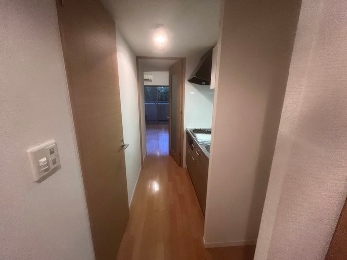 廊下 フル－ル西宮北口