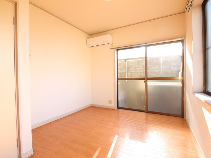 居室 セミナーハウス北白川