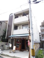 ジョリ－岡崎